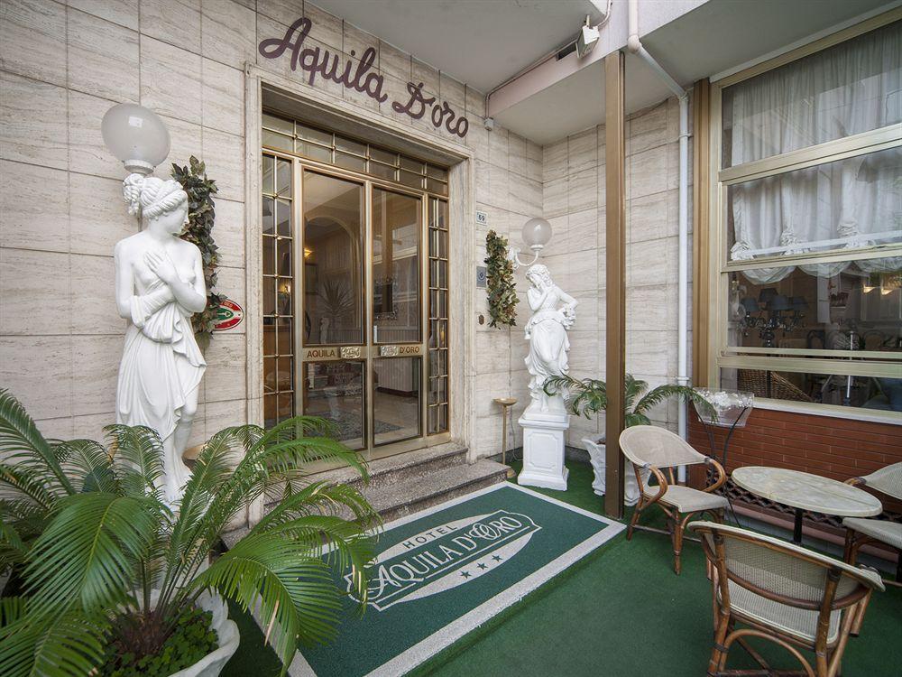 Hotel Aquila D'Oro Риччоне Екстер'єр фото